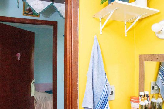 Banheiro de apartamento à venda com 2 quartos, 52m² em Centro, Diadema