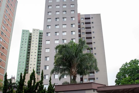 Fachada do Prédio de apartamento à venda com 2 quartos, 52m² em Centro, Diadema