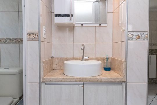 Banheiro de apartamento à venda com 2 quartos, 68m² em Conjunto Habitacional Padre Manoel de Paiva, São Paulo