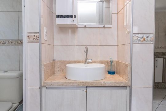 Banheiro de apartamento à venda com 2 quartos, 68m² em Conjunto Habitacional Padre Manoel de Paiva, São Paulo