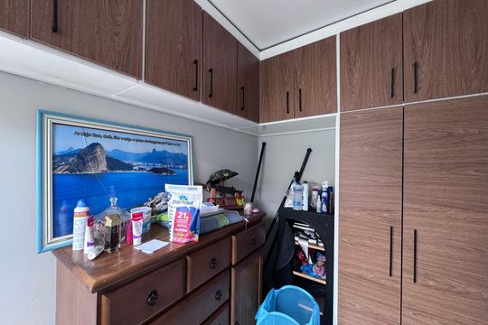 Quarto de Serviço de apartamento à venda com 2 quartos, 72m² em Recreio dos Bandeirantes, Rio de Janeiro