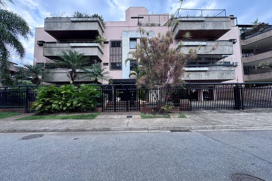 Fachada de apartamento à venda com 2 quartos, 72m² em Recreio dos Bandeirantes, Rio de Janeiro