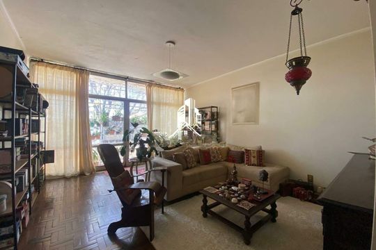 Casa à venda com 5 quartos, 252m² em Jardim Leonor, Campinas