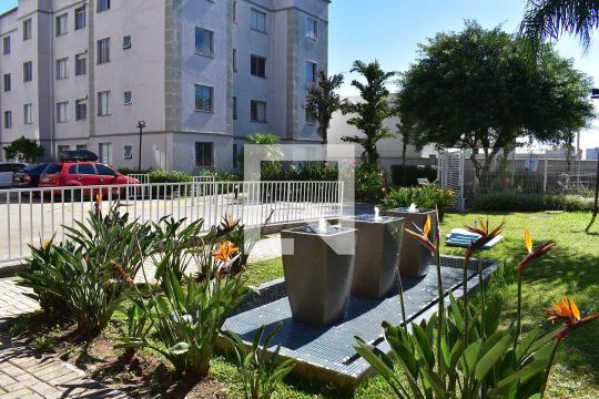 Área comum de apartamento para alugar com 2 quartos, 50m² em Pinheirinho, Curitiba