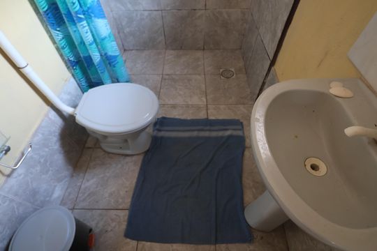 Banheiro Casa 4 de casa à venda com 6 quartos, 115m² em São Luís, Canoas