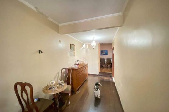 Casa à venda com 4 quartos, 220m² em Bosque, Campinas