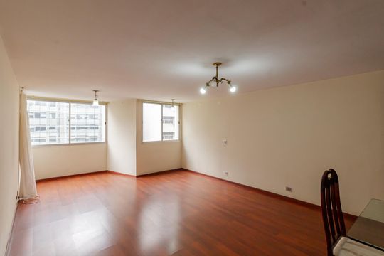 Apartamento à venda com 3 quartos, 135m² em Itaim Bibi, São Paulo