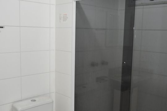 Banheiro de apartamento para alugar com 2 quartos, 48m² em Engenho Novo, Rio de Janeiro