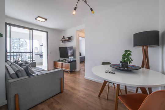 Apartamento à venda com 2 quartos, 58m² em Chácara Santo Antônio (zona Sul), São Paulo