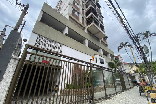 Fachada de apartamento à venda com 3 quartos, 114m² em Méier, Rio de Janeiro