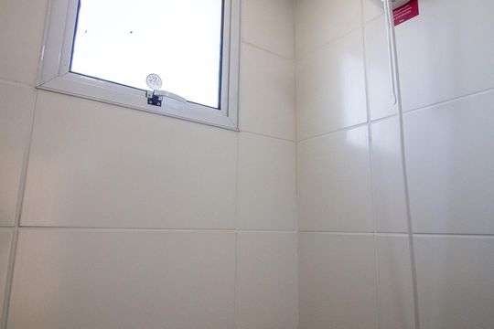 Banheiro social de apartamento para alugar com 2 quartos, 57m² em Jardim do Paço
, Sorocaba