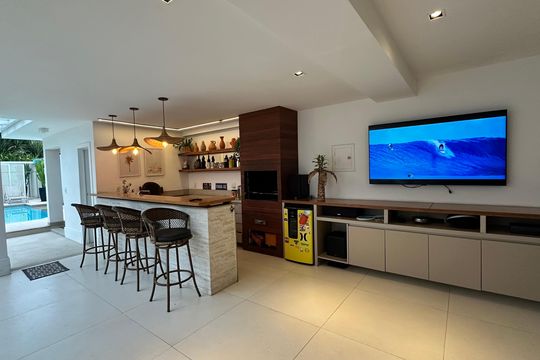 Espaço Gourmet de casa de condomínio para alugar com 5 quartos, 360m² em Barra da Tijuca, Rio de Janeiro