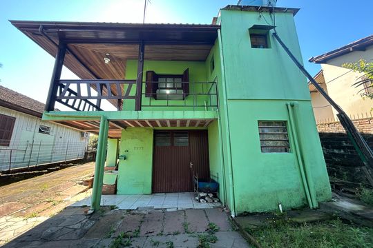 Fachada de casa à venda com 3 quartos, 70m² em Ouro Branco, Novo Hamburgo