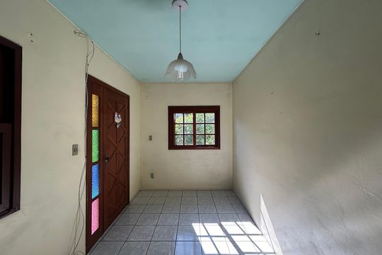 Sala de casa à venda com 3 quartos, 70m² em Ouro Branco, Novo Hamburgo