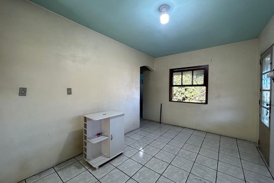 Sala de casa à venda com 3 quartos, 70m² em Ouro Branco, Novo Hamburgo