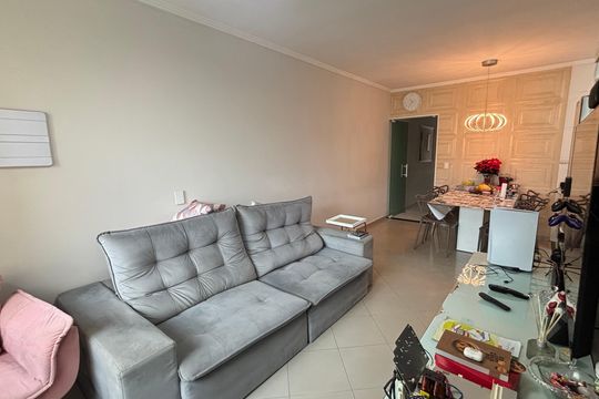 Sala-Casa 1 de casa à venda com 4 quartos, 202m² em Parque das Nações, Santo André