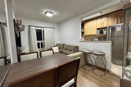 Apartamento à venda com 2 quartos, 54m² em Vila Della Piazza, Jundiaí