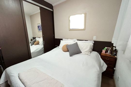 Apartamento à venda com 2 quartos, 54m² em Vila Della Piazza, Jundiaí