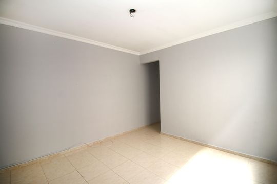 Sala de apartamento para alugar com 2 quartos, 90m² em Irajá, Rio de Janeiro