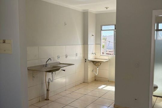 Cozinha e Área de Serviço de apartamento para alugar com 2 quartos, 42m² em Quintino Facci Ii, Ribeirão Preto