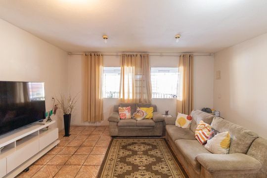 Sala de casa à venda com 7 quartos, 200m² em Vila Progresso (zona Leste), São Paulo