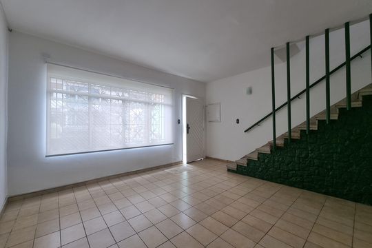 Casa para alugar com 2 quartos, 100m² em Santo Amaro, São Paulo