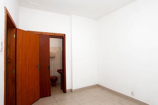 Suíte de apartamento à venda com 1 quarto, 28m² em Azenha, Porto Alegre