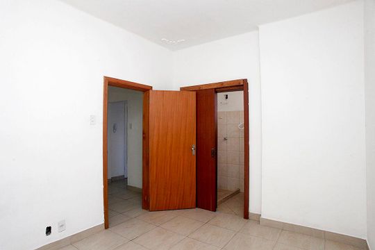 Suíte de apartamento à venda com 1 quarto, 28m² em Azenha, Porto Alegre