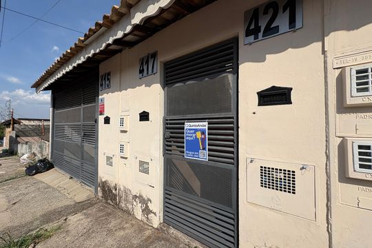 Fachada de casa à venda com 8 quartos, 2400m² em Jardim Bonfiglioli, Jundiaí