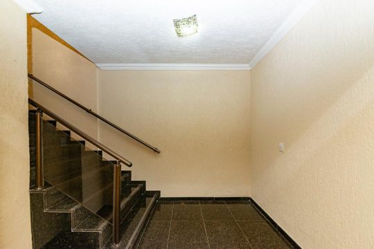 Escada de casa à venda com 4 quartos, 371m² em Caiçaras, Belo Horizonte