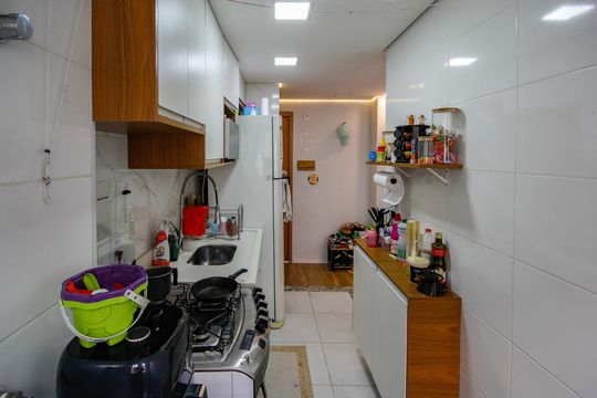 Cozinha de apartamento à venda com 2 quartos, 44m² em Jardim Iris, São Paulo