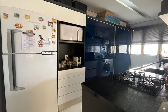 Cozinha de apartamento à venda com 2 quartos, 69m² em Bonfim, Campinas