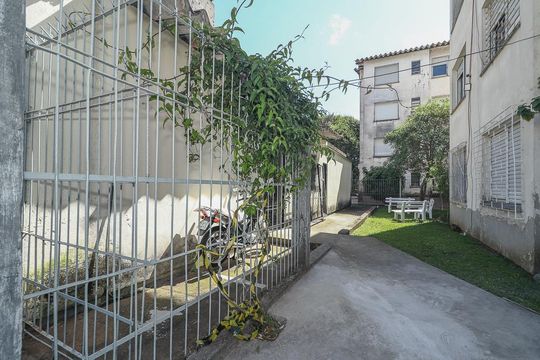 Área comum - Salão de festas de apartamento à venda com 1 quarto, 49m² em Jardim Dona Leopoldina, Porto Alegre