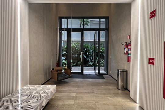 Hall de entrada de kitnet/studio à venda com 1 quarto, 21m² em Jardim Paulista, São Paulo