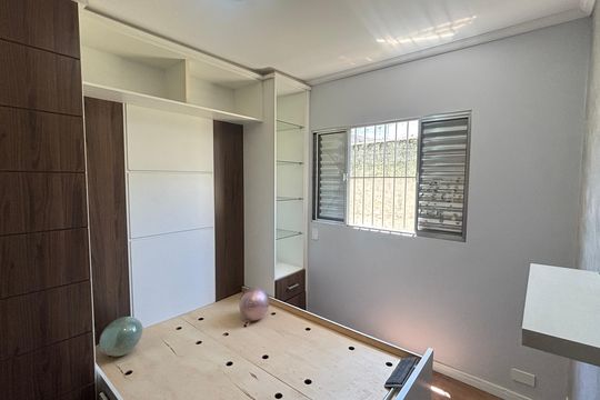 Quarto 1 de apartamento à venda com 2 quartos, 53m² em Vila Clarice, Santo André