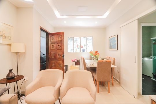 Sala de casa à venda com 4 quartos, 250m² em Rio Pequeno, São Paulo