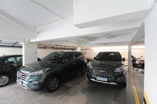 Garagem de apartamento à venda com 3 quartos, 95m² em Castelo, Belo Horizonte