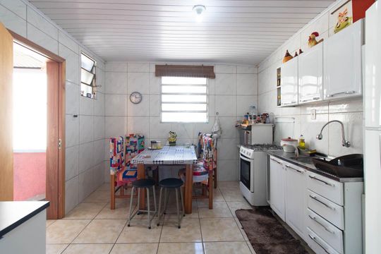 Cozinha de apartamento à venda com 3 quartos, 138m² em Farroupilha, Porto Alegre