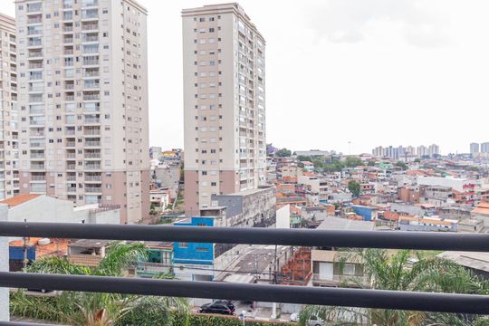 Sacada de apartamento para alugar com 2 quartos, 55m² em Jardim Roberto, Osasco