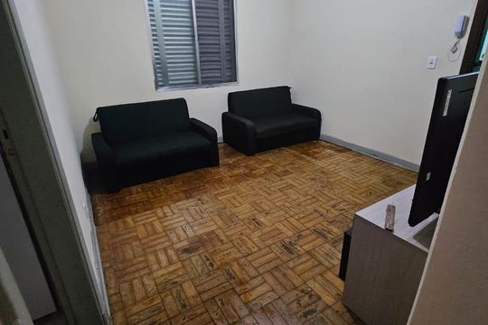 Sala de apartamento para alugar com 1 quarto, 55m² em Guilhermina, Praia Grande