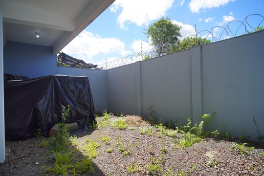 Área externa de casa à venda com 4 quartos, 260m² em Cristo Rei, São Leopoldo