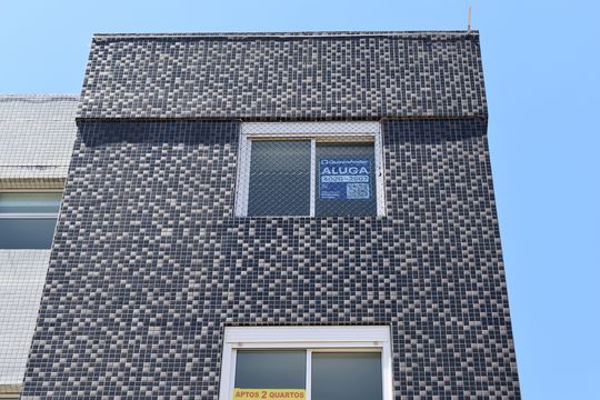 Placa de apartamento para alugar com 2 quartos, 135m² em Tingui, Curitiba