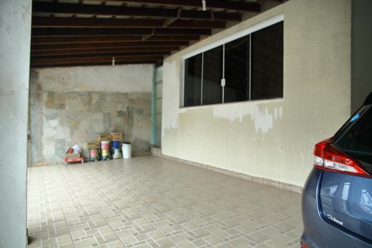 Garagem de casa à venda com 3 quartos, 192m² em Dos Casa, São Bernardo do Campo