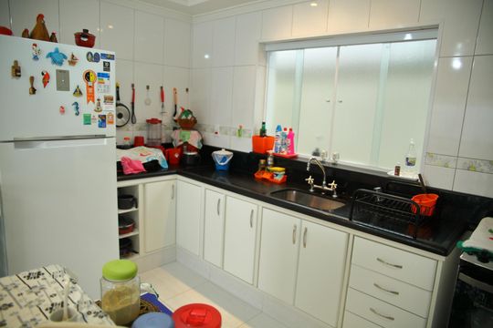 Cozinha de casa à venda com 3 quartos, 192m² em Dos Casa, São Bernardo do Campo