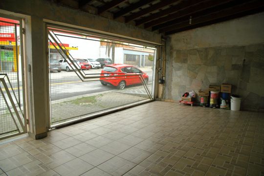 Garagem de casa à venda com 3 quartos, 192m² em Dos Casa, São Bernardo do Campo