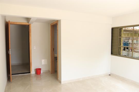 Casa para alugar com 2 quartos, 115m² em Jardim Goiás, Goiânia