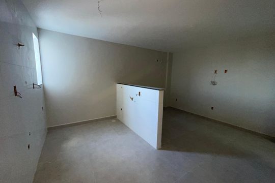 Sala/Cozinha de apartamento para alugar com 2 quartos, 100m² em Vila Santa Cruz, Duque de Caxias