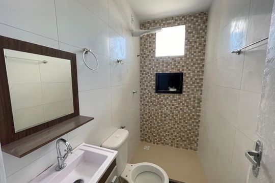 Banheiro de apartamento para alugar com 1 quarto, 135m² em Vila Santa Cruz, Duque de Caxias