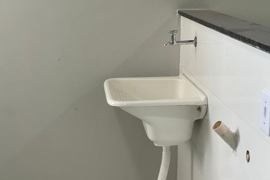 Área de Serviço de apartamento para alugar com 1 quarto, 135m² em Vila Santa Cruz, Duque de Caxias