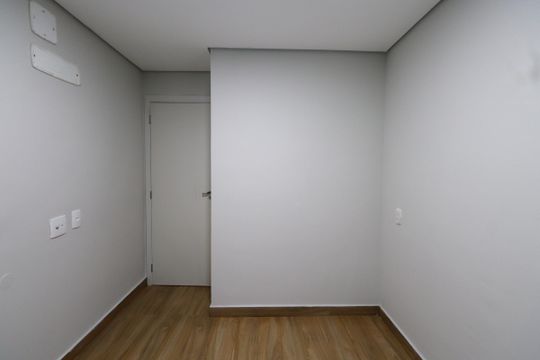 Quarto 2 de apartamento para alugar com 2 quartos, 45m² em Vila Aricanduva, São Paulo